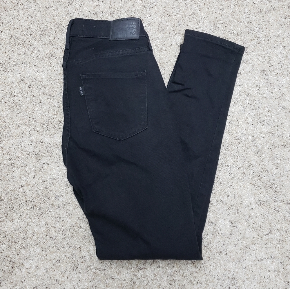 Black Levi Jeans